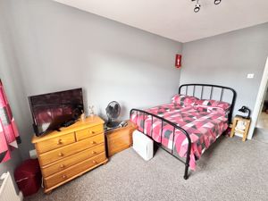 Photo 10- click for photo gallery